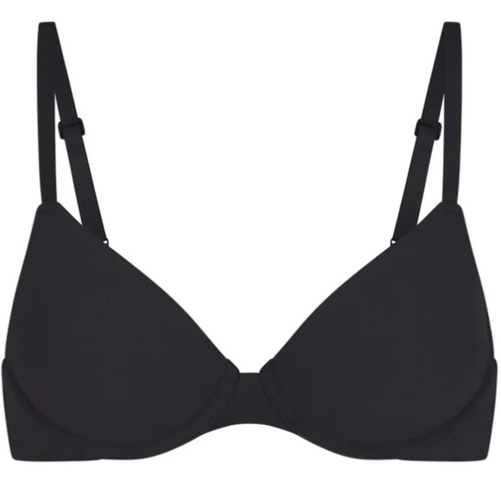SKIMS Fits Everybody T-shirt Bra 38DD